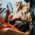 How to win the fight with kids over phone use